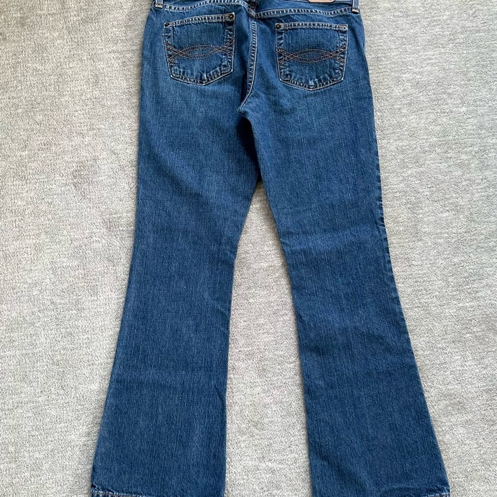 Abercrombie & Fitch Button Fly Flare Jeans - Picture 2 of 8